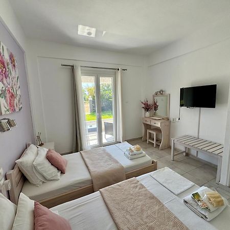 Sungate Villas Almiros Beach Екстериор снимка
