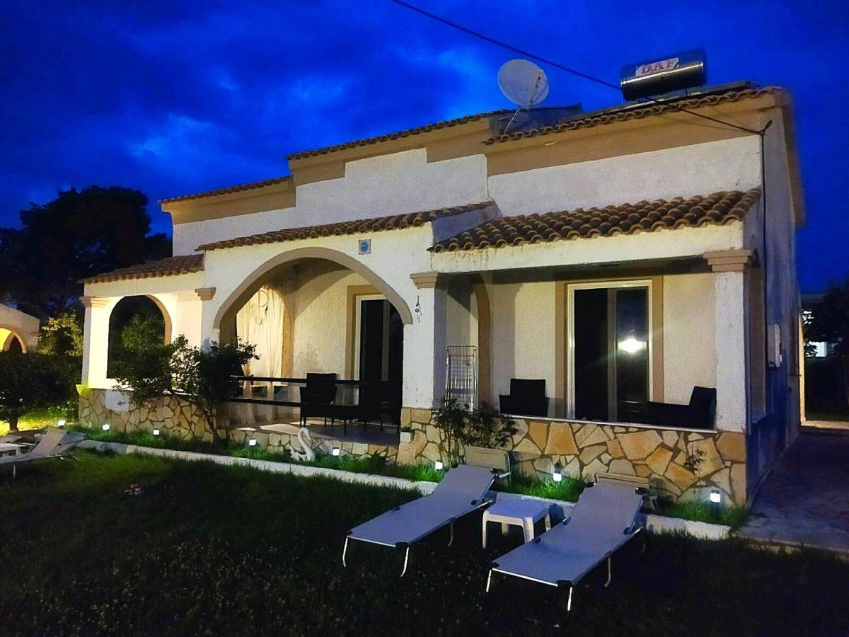 Sungate Villas Almiros Beach Екстериор снимка